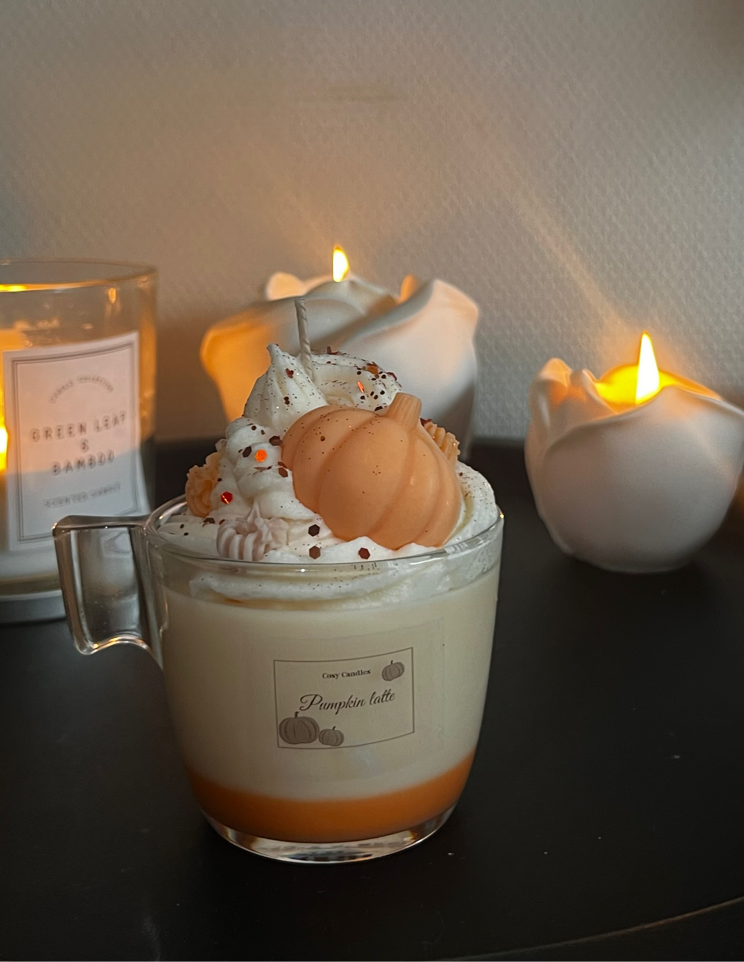 Pumpkin latte scented candle