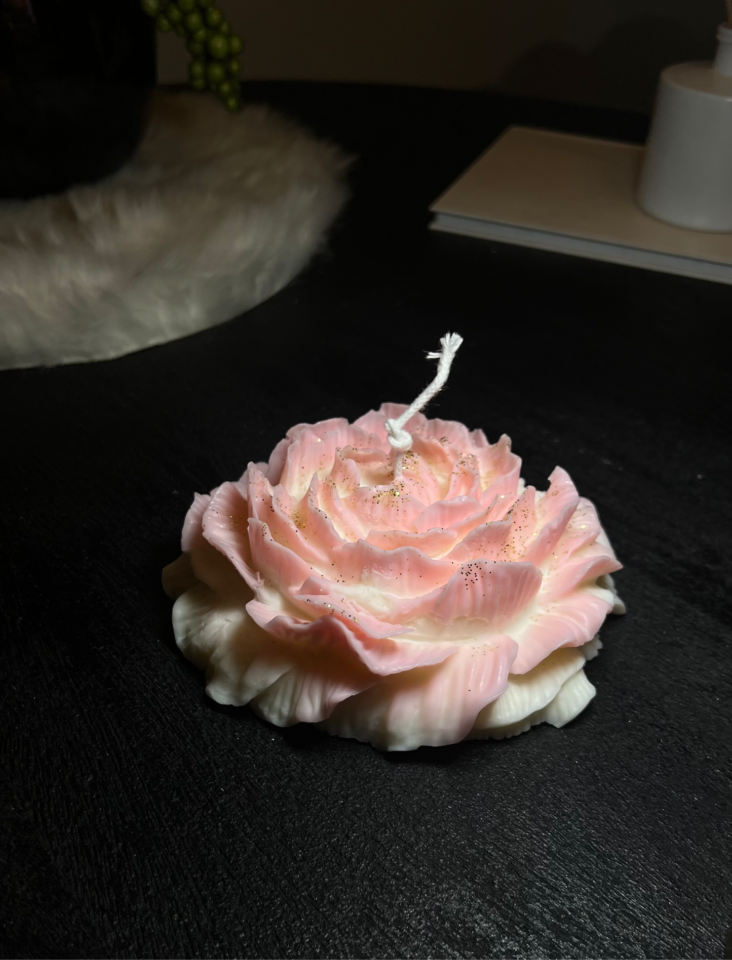 Peony candle