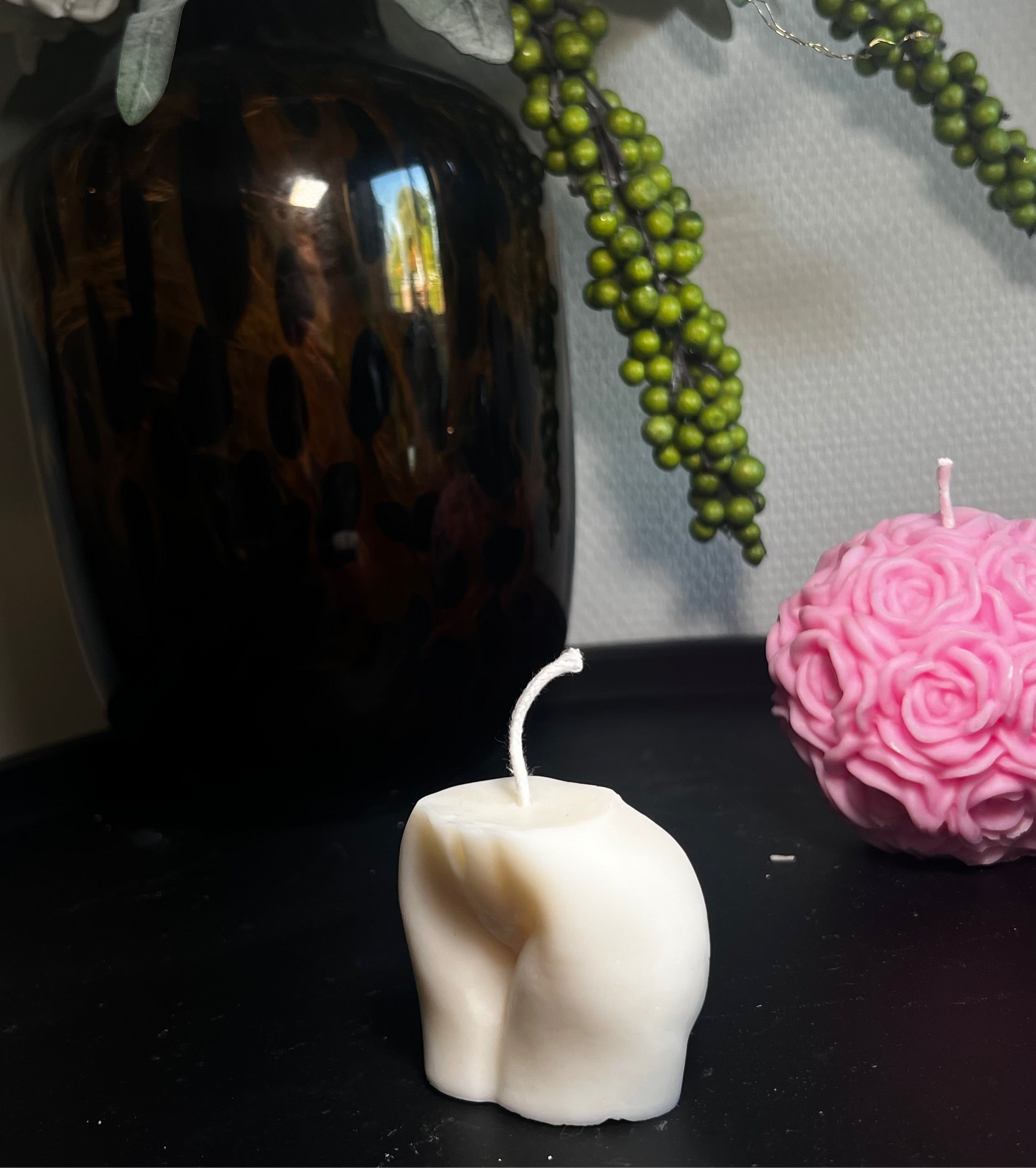Booty candle