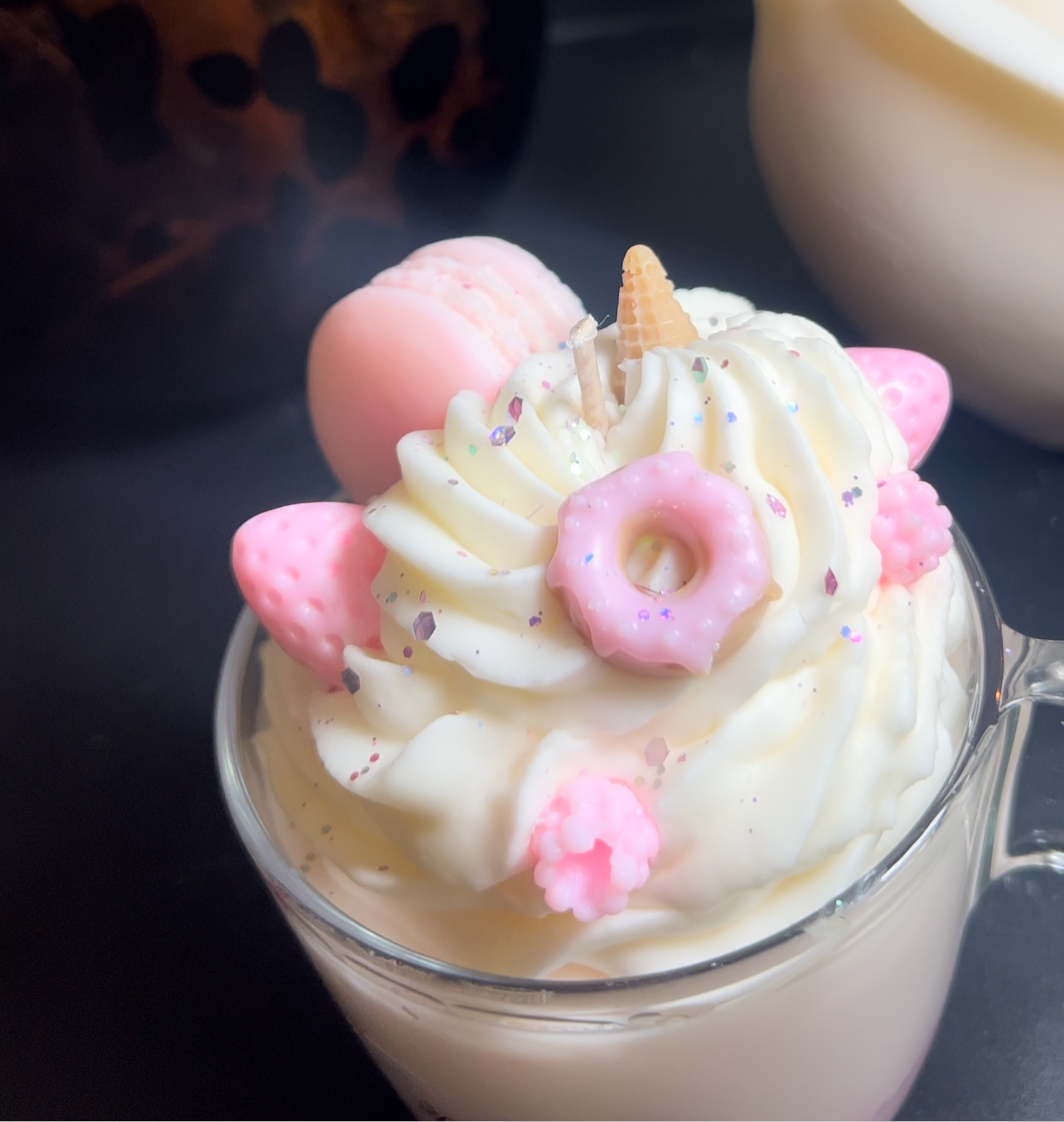 Pink latte deluxe scented candle