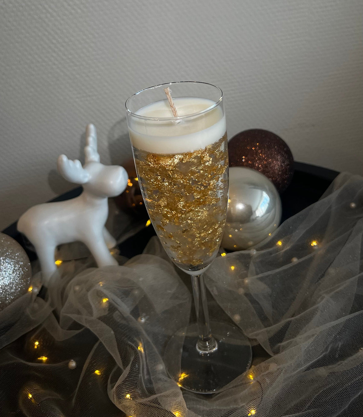 Golden bubbles