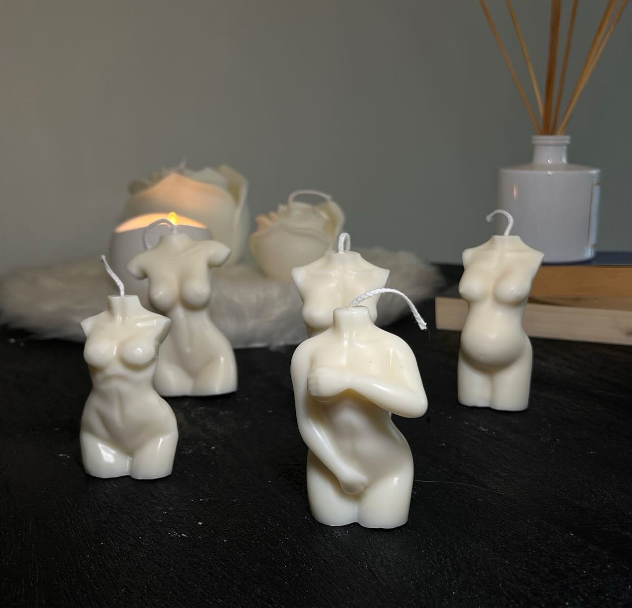 Woman body candle small