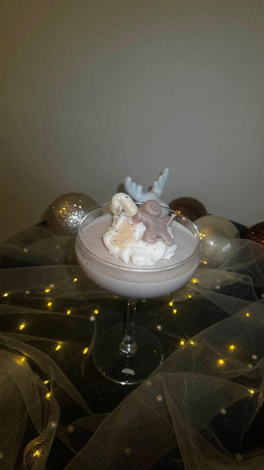 Gingerbread martini candle 2.0