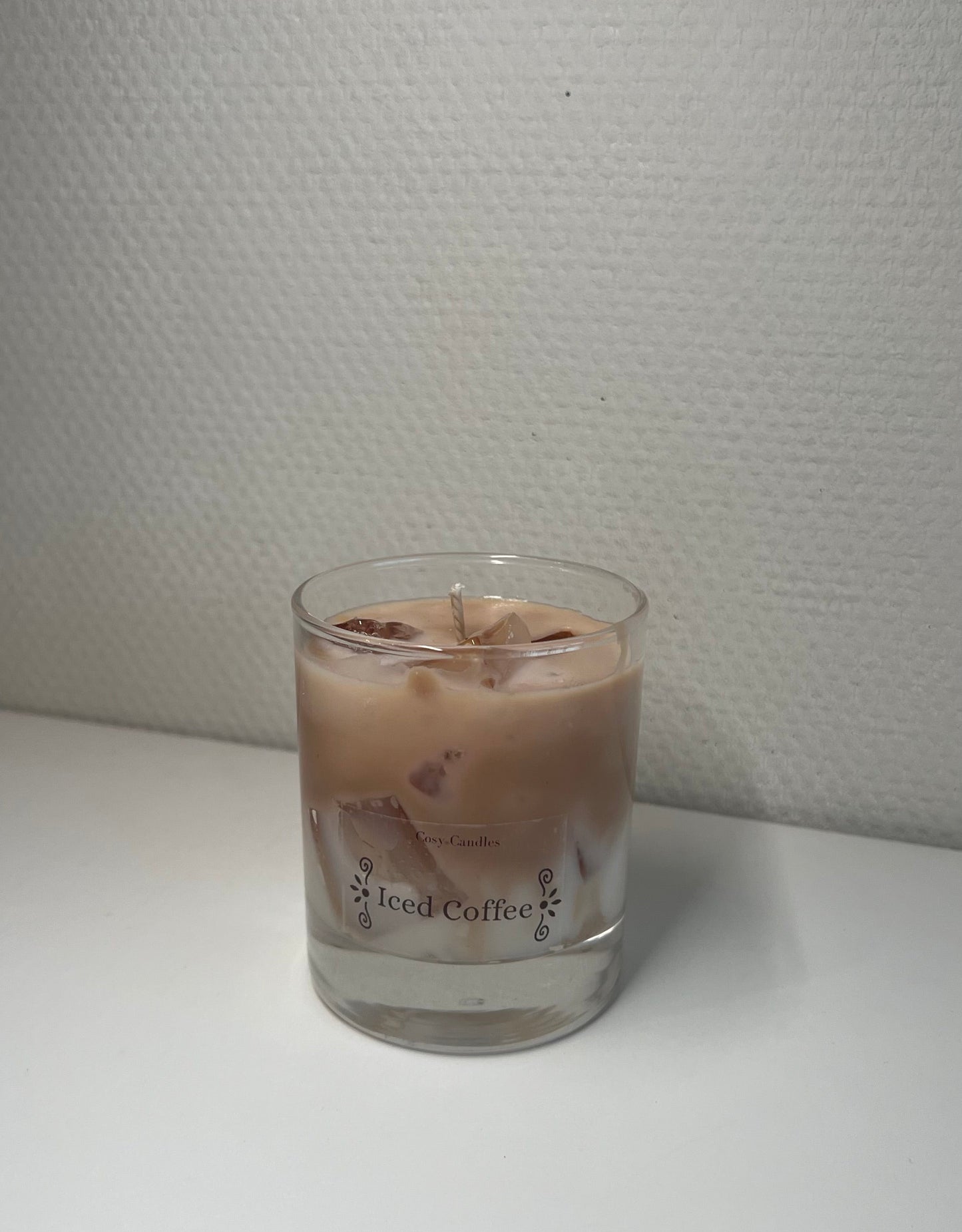 Iced coffee scented candle