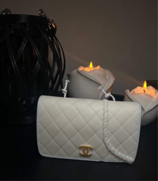 Coco bag candle