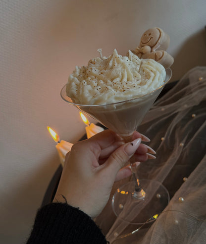 Gingerbread martini candle