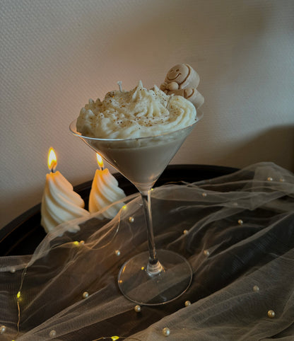 Gingerbread martini candle