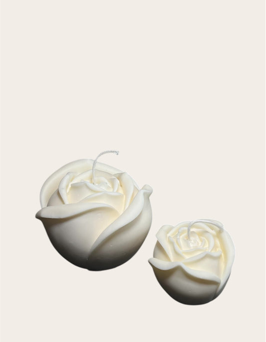 Rosebud candle